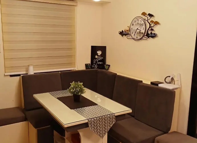 Apartment Joey's Place Calathea Dmci *